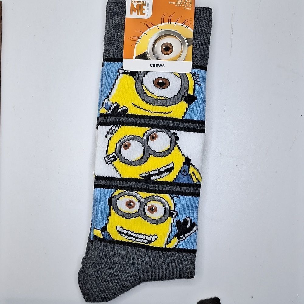 DESPICABLE Me minion crew socks universal